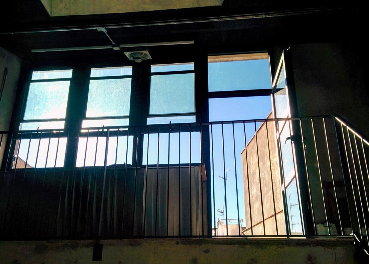 Increible Loft De Diseno En Casco Antiguo Amposta Exterior photo